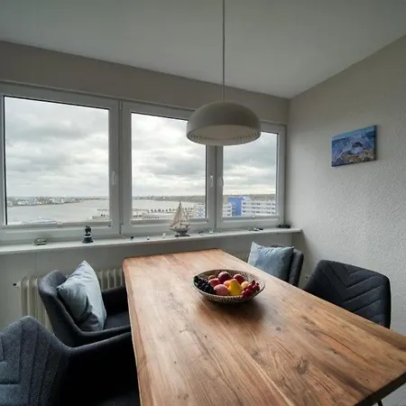 - Haus F, App 0f0902 Appartement